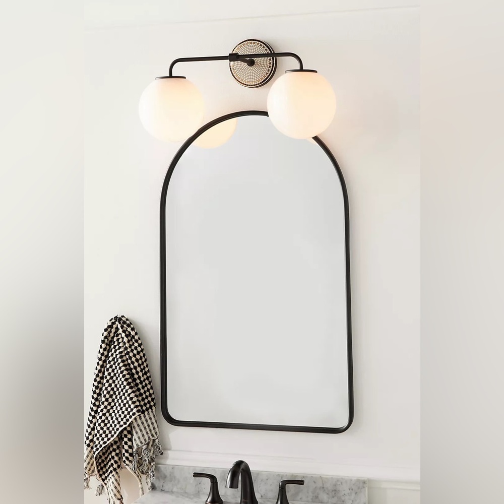 💯🆕 Anthropologie Bistro Sconce